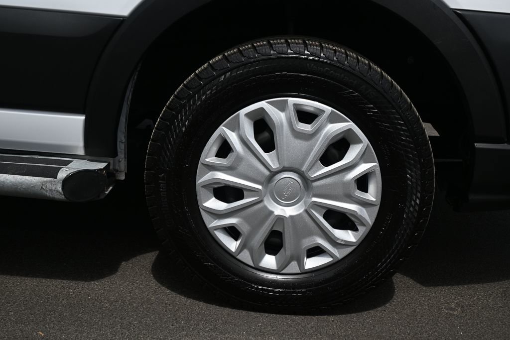 Used 2024 Ford Transit 250 Low Roof w/ Exterior Upgrade Package image 29