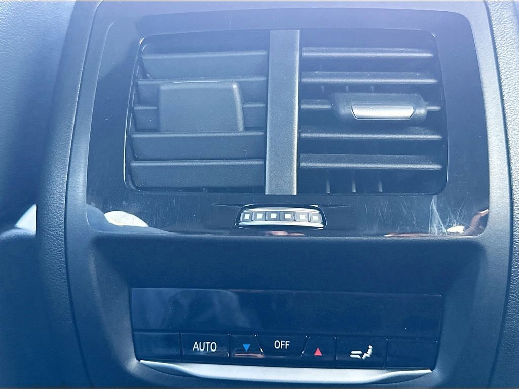 Used 2020 BMW X3 sDrive30i w/ Driving Assistance Package image 32