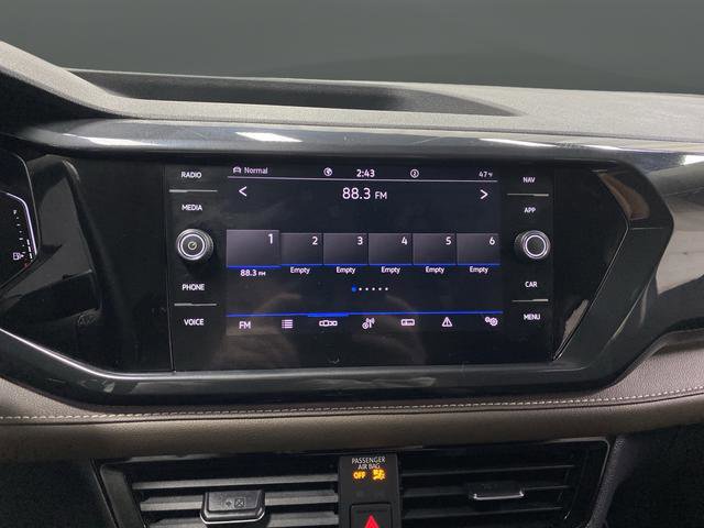 Used 2024 Volkswagen Taos SEL image 17