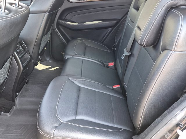Used 2015 Mercedes-Benz ML 350 4MATIC image 19