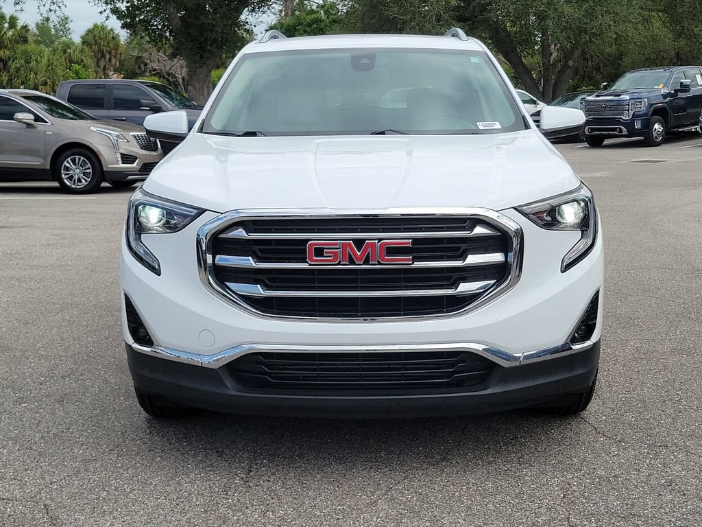 Used 2021 GMC Terrain SLT FWD image 2