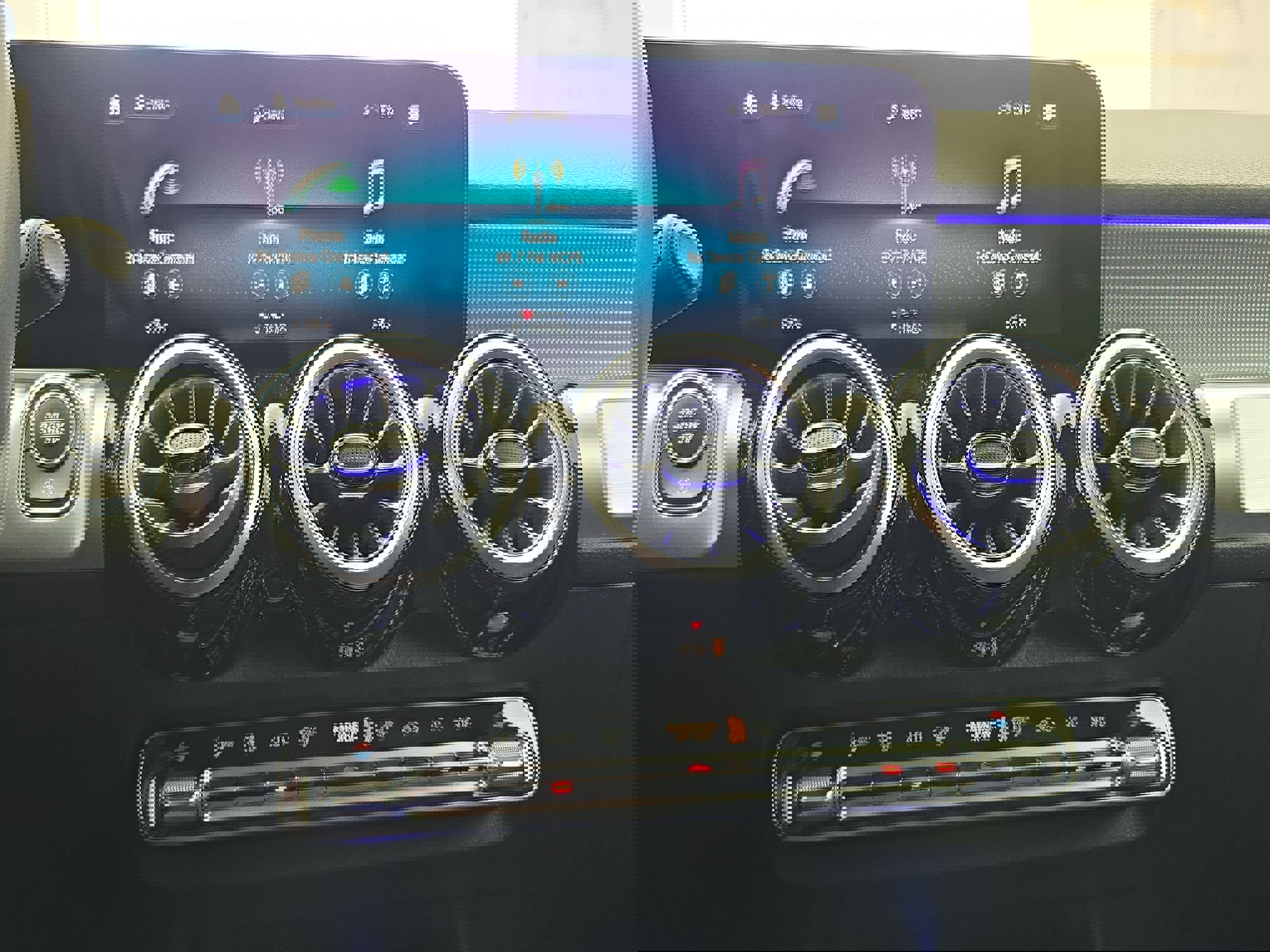 Certified 2022 Mercedes-Benz GLB 250 4MATIC image 20