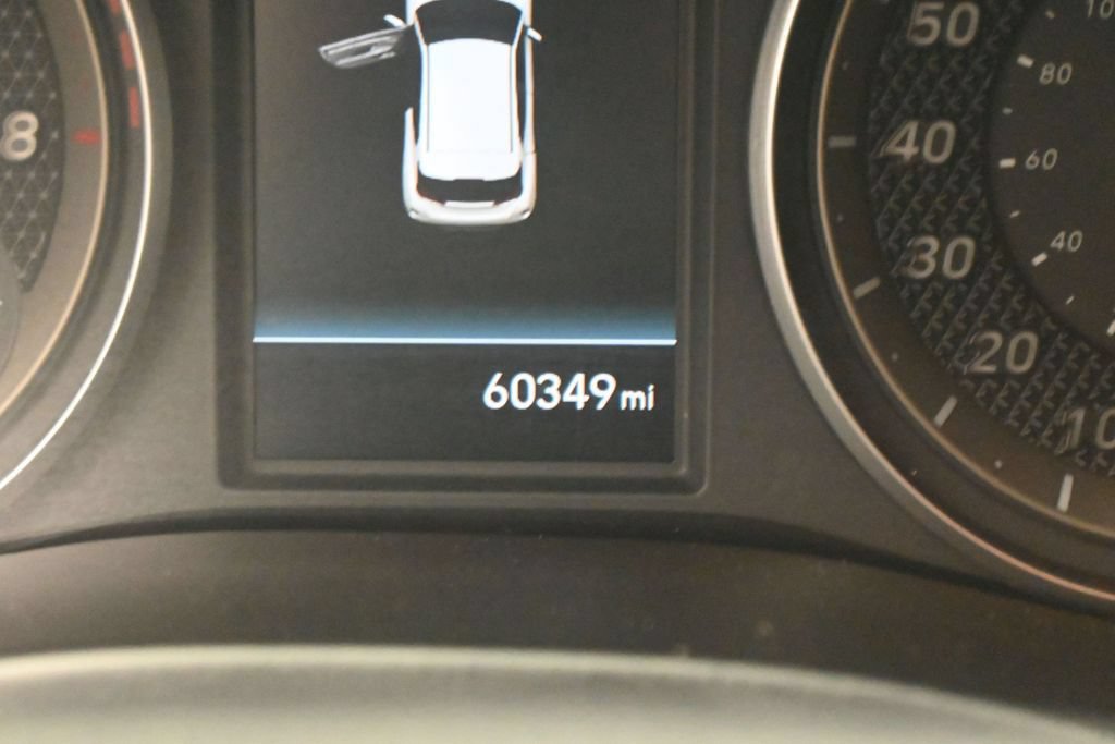 Used 2020 Hyundai Veloster N w/ Performance Package FWD image 16