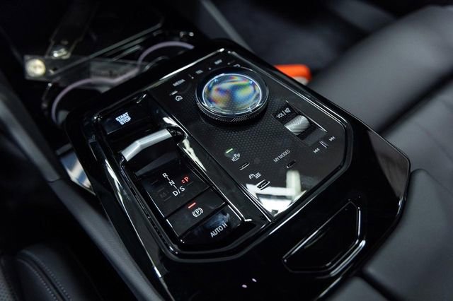 Used 2026 BMW 530i xDrive image 21