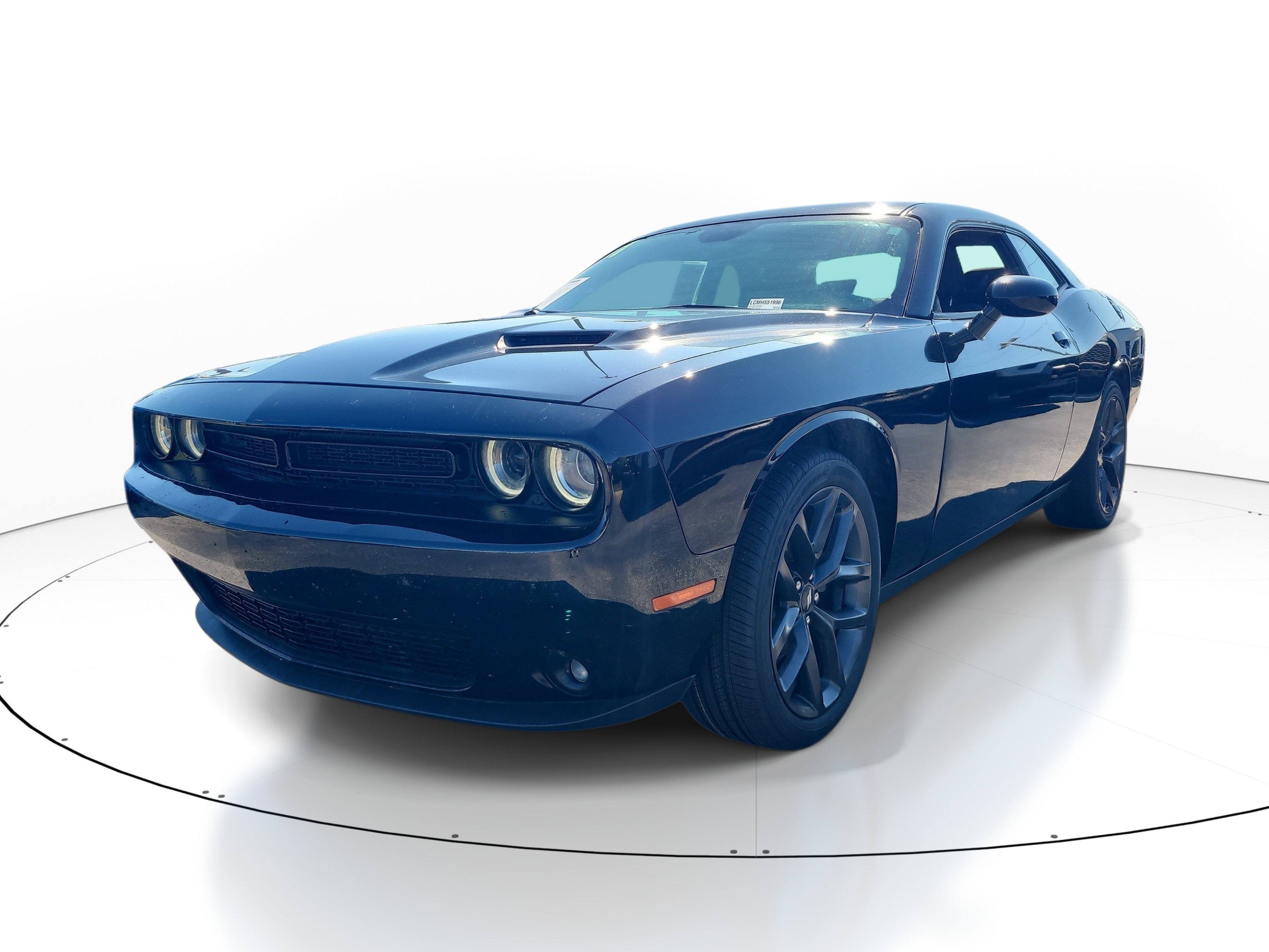 Used 2021 Dodge Challenger SXT w/ Blacktop Package RWD image 3