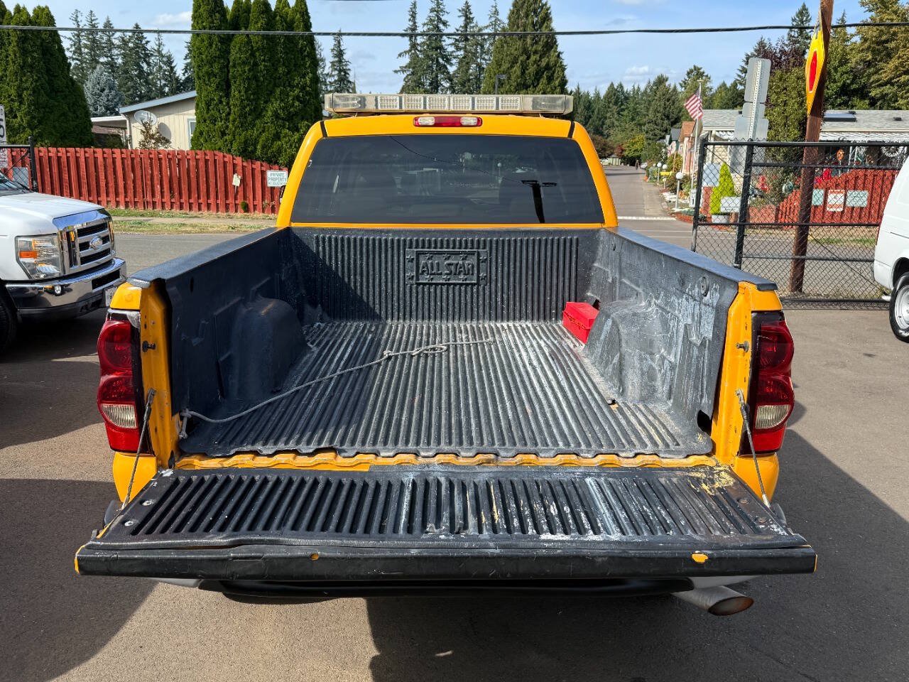Used 2007 Chevrolet Silverado 2500 W/T RWD image 9