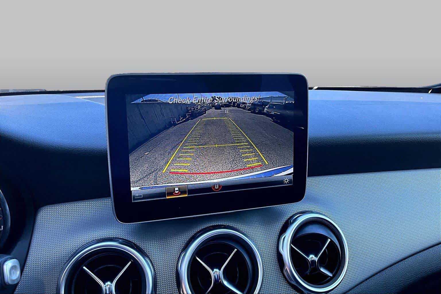 Used 2020 Mercedes-Benz GLA 250 4MATIC image 29