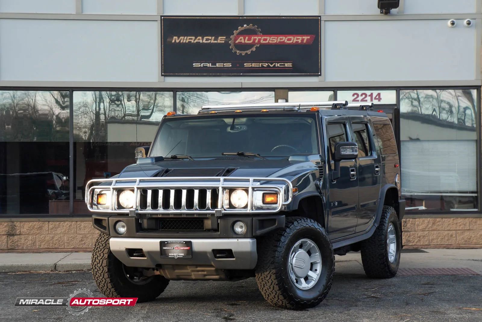 Used 2008 HUMMER H2 image 1