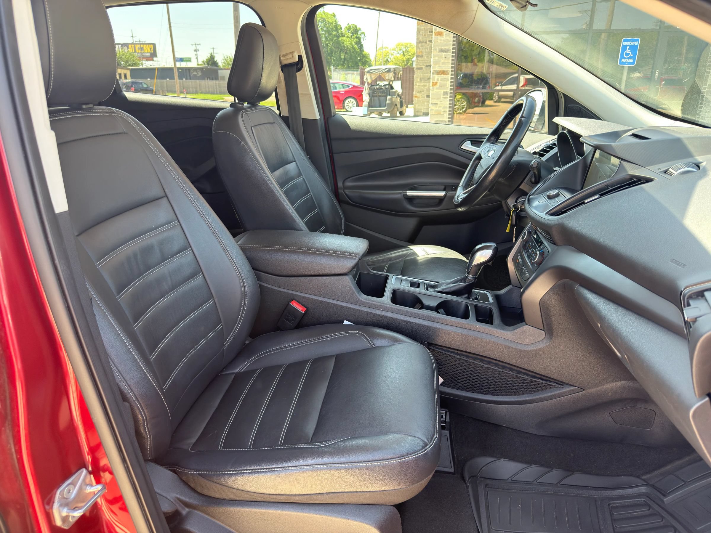 Used 2018 Ford Escape SEL AWD/4WD image 25
