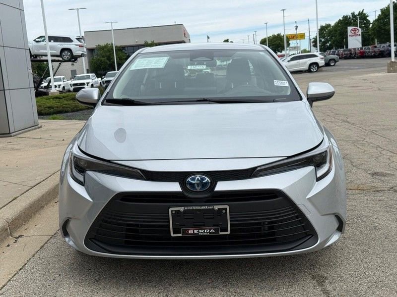 Used 2025 Toyota Corolla LE w/ LE Premium Package AWD/4WD image 8