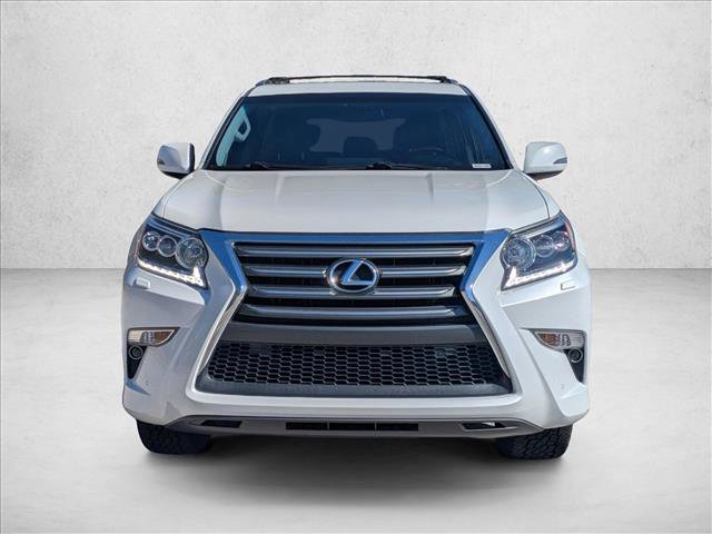 Used 2018 Lexus GX 460 Premium w/ Premium Package image 2