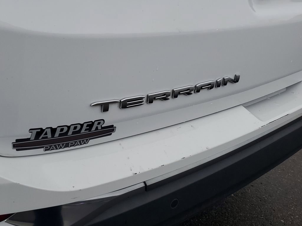 Used 2022 GMC Terrain AT4 w/ Infotainment Package II image 6