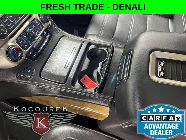 Used 2017 GMC Yukon Denali w/ Open Road Package AWD/4WD image 17