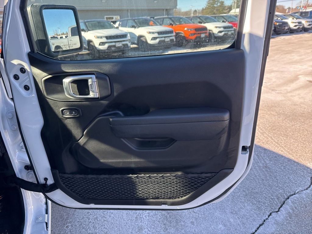 Certified 2024 Jeep Wrangler Sport S image 29