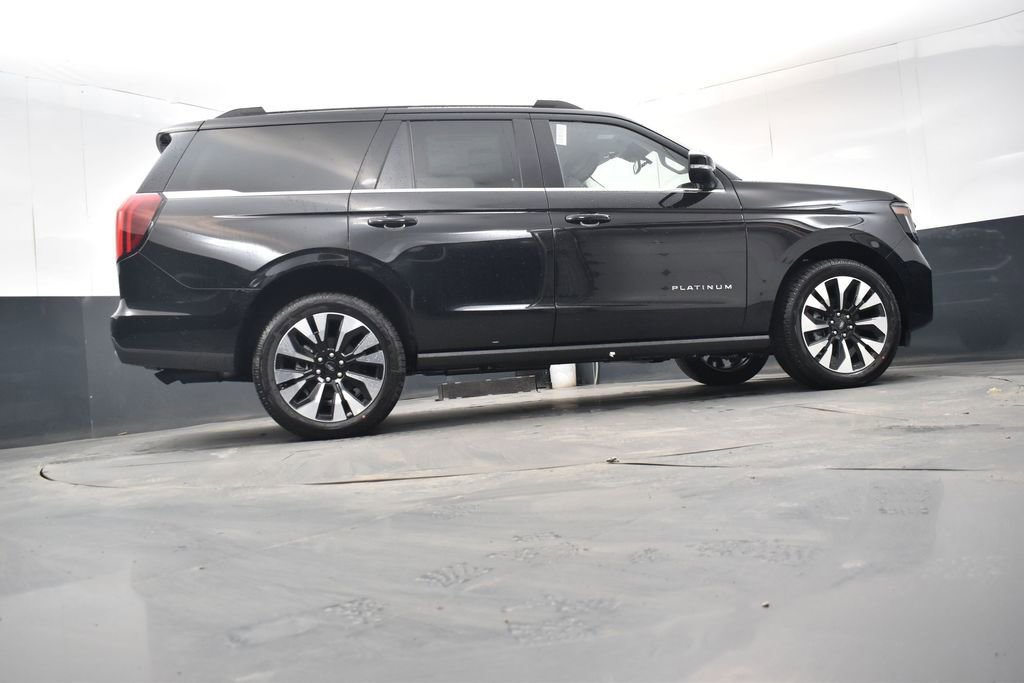 New 2026 Ford Expedition Platinum w/ Driver's Package image 17