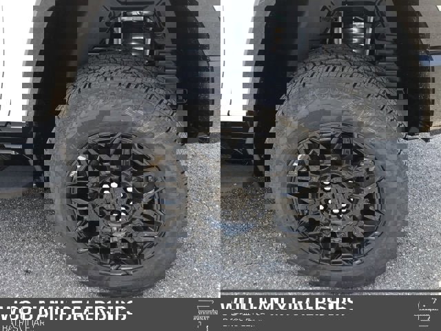 New 2025 GMC Hummer EV 3X w/ LPO, Dark Essentials Package image 12