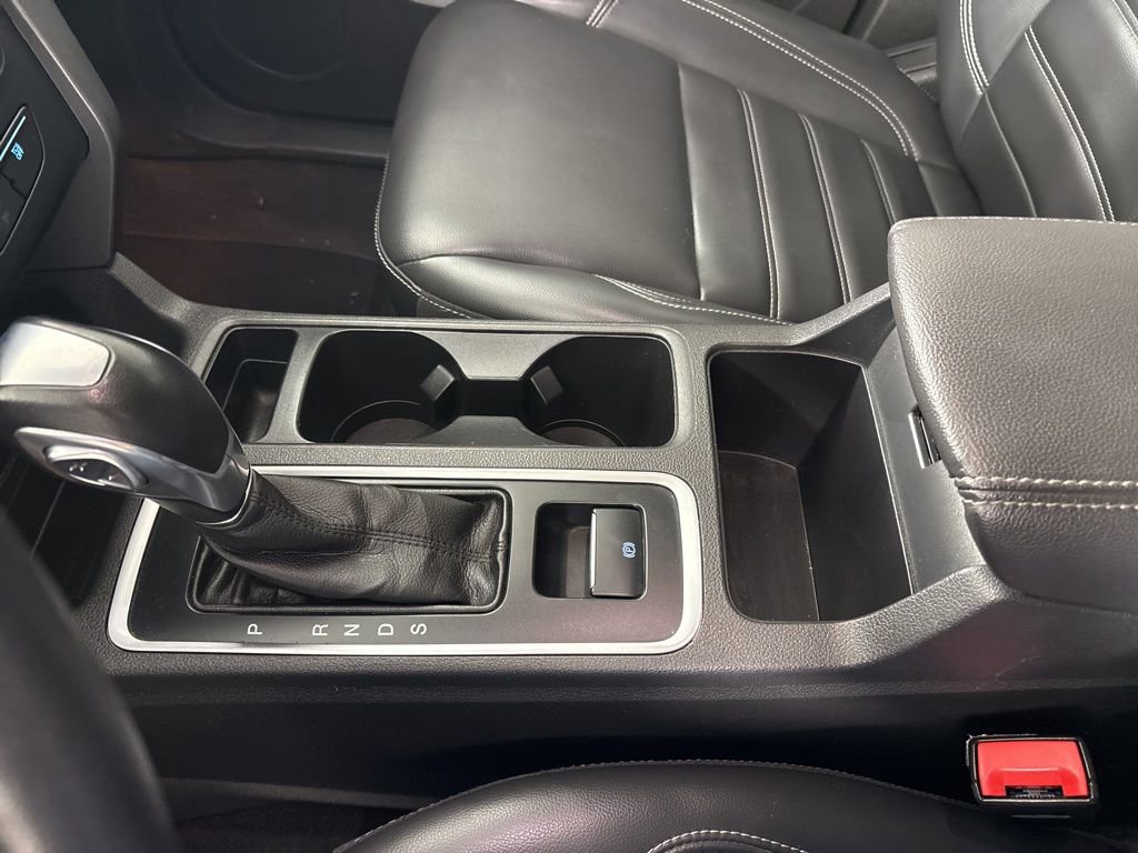 Used 2019 Ford Escape SEL image 32