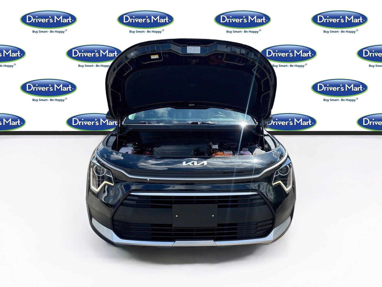 Used 2025 Kia Niro LX FWD image 30