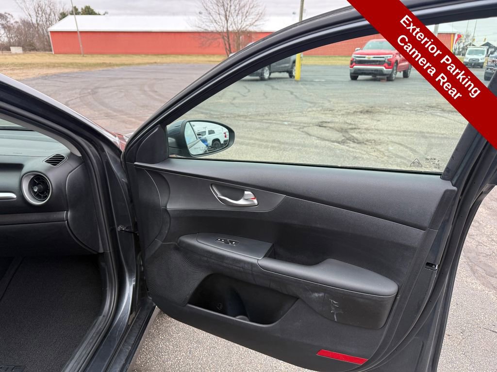 Used 2020 Kia Forte LXS image 38