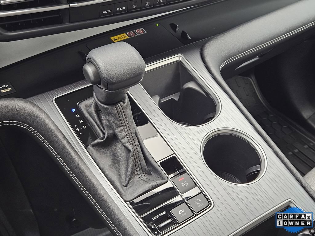 Used 2026 Toyota Sienna LE image 17