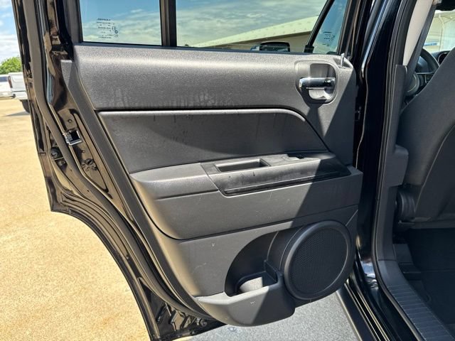 Used 2017 Jeep Patriot Sport w/ Power Value Group FWD image 19