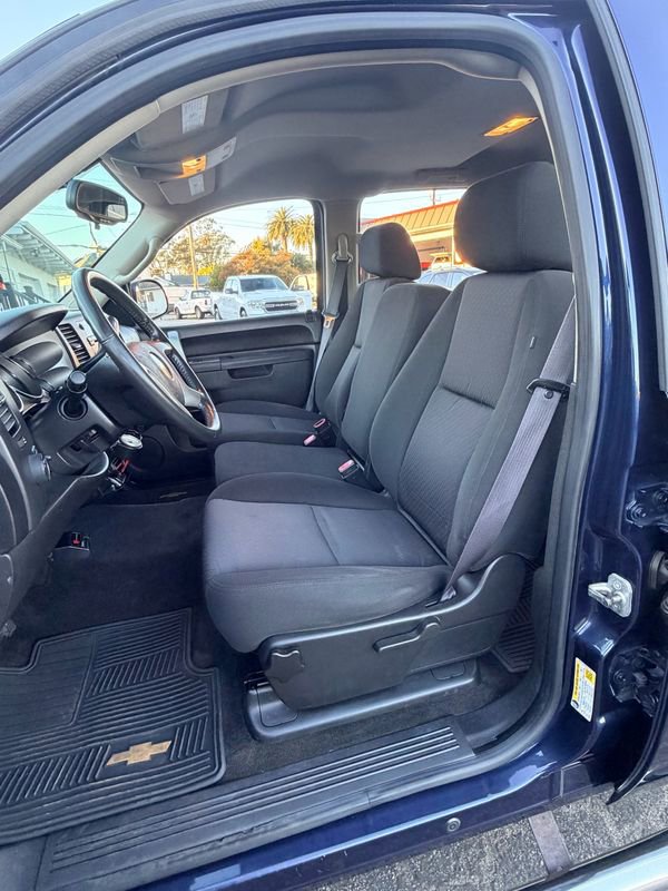 Used 2012 Chevrolet Silverado 1500 LT image 17