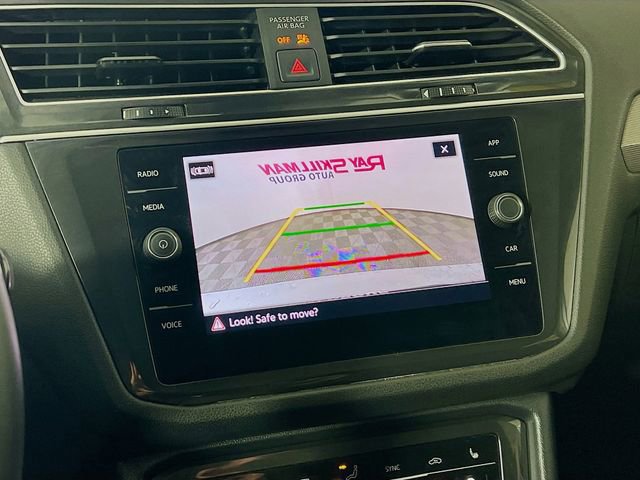 Used 2024 Volkswagen Tiguan SE image 18