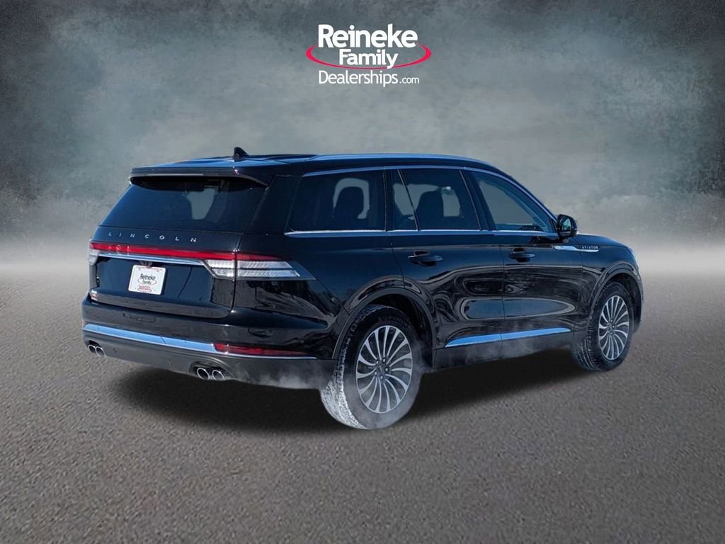 Used 2024 Lincoln Aviator Reserve AWD/4WD image 5