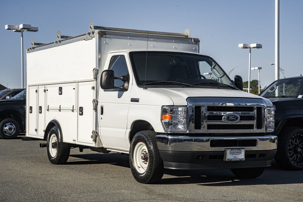Used 2021 Ford E-350 and Econoline 350 Super Duty w/ Power Windows & Locks Group