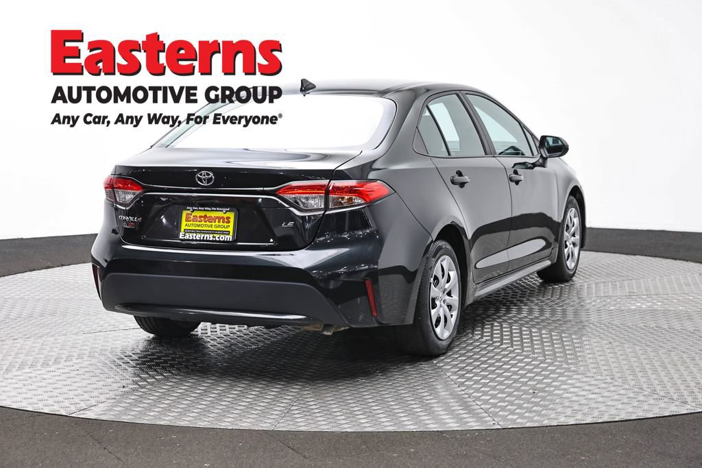 Used 2022 Toyota Corolla LE FWD image 5