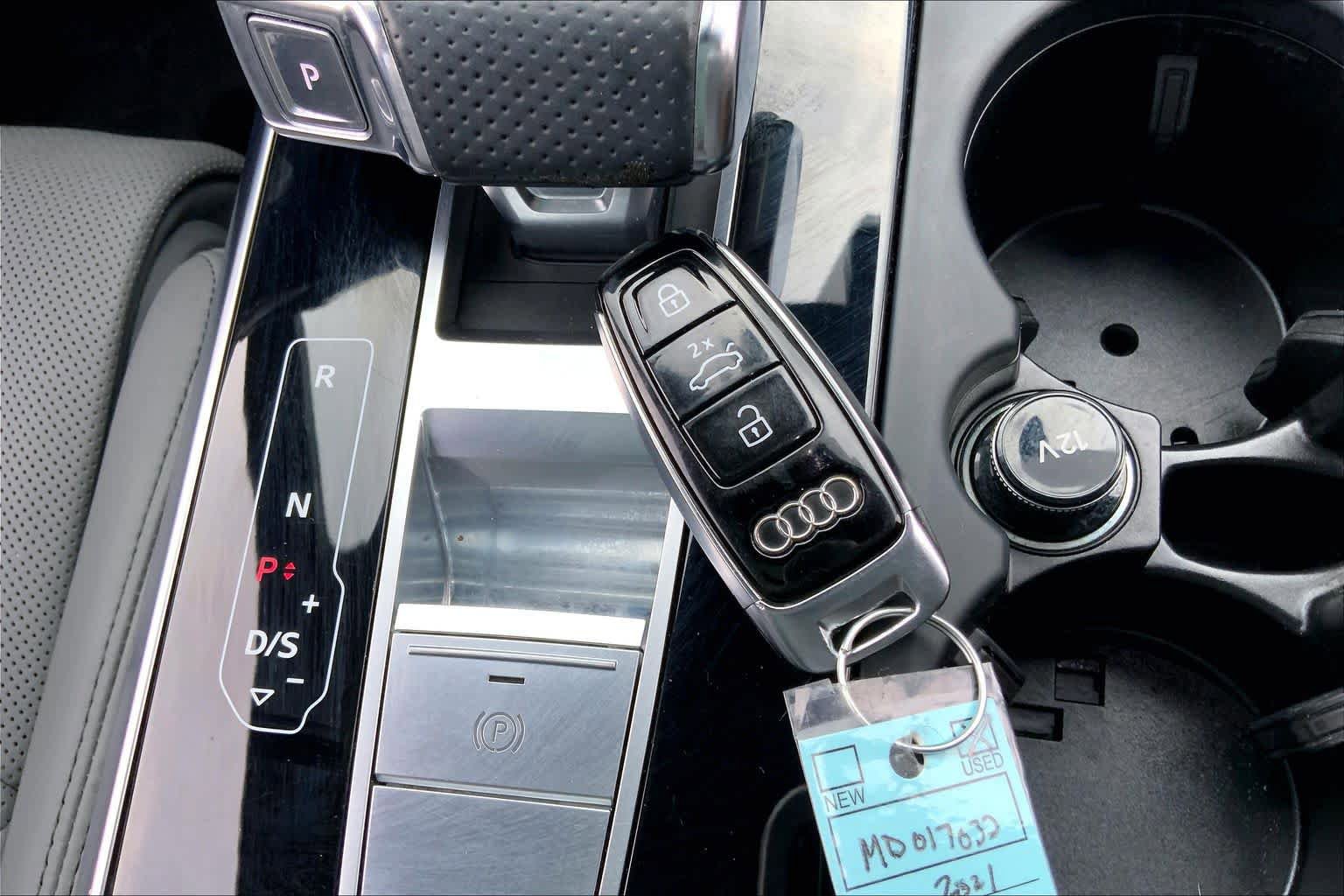 Used 2021 Audi SQ7 Prestige AWD/4WD image 14