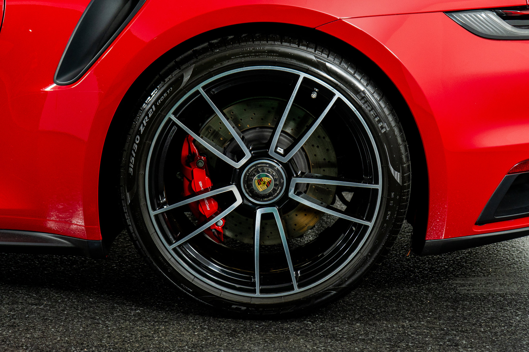 Used 2024 Porsche 911 Turbo image 19