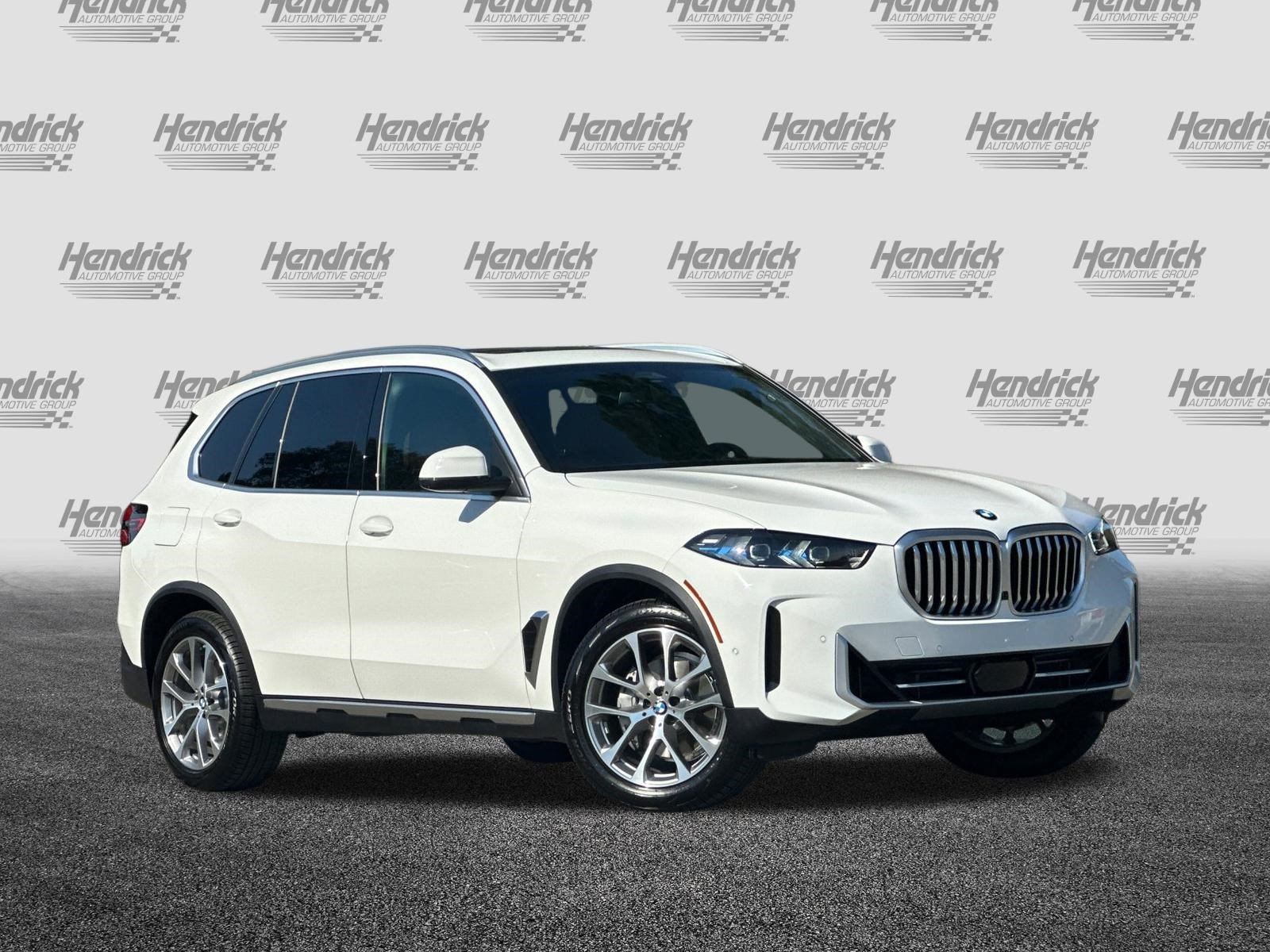 New 2026 BMW X5 xDrive40i w/ Climate Comfort Package AWD/4WD image 2