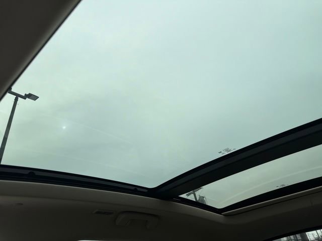 Certified 2024 Lincoln Corsair AWD w/ Equipment Group 101A image 25