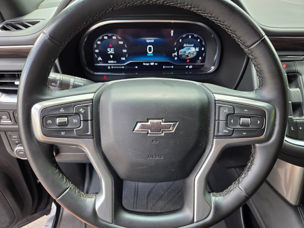 Used 2024 Chevrolet Suburban Z71 AWD/4WD image 30