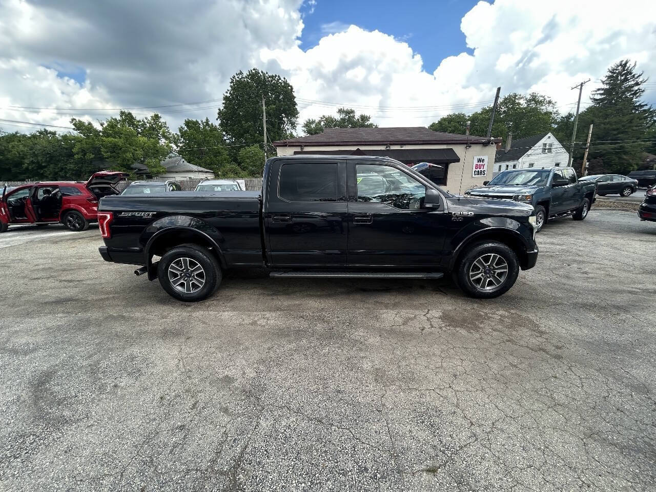 Used 2015 Ford F150 XLT w/ Equipment Group 301A Mid AWD/4WD image 13
