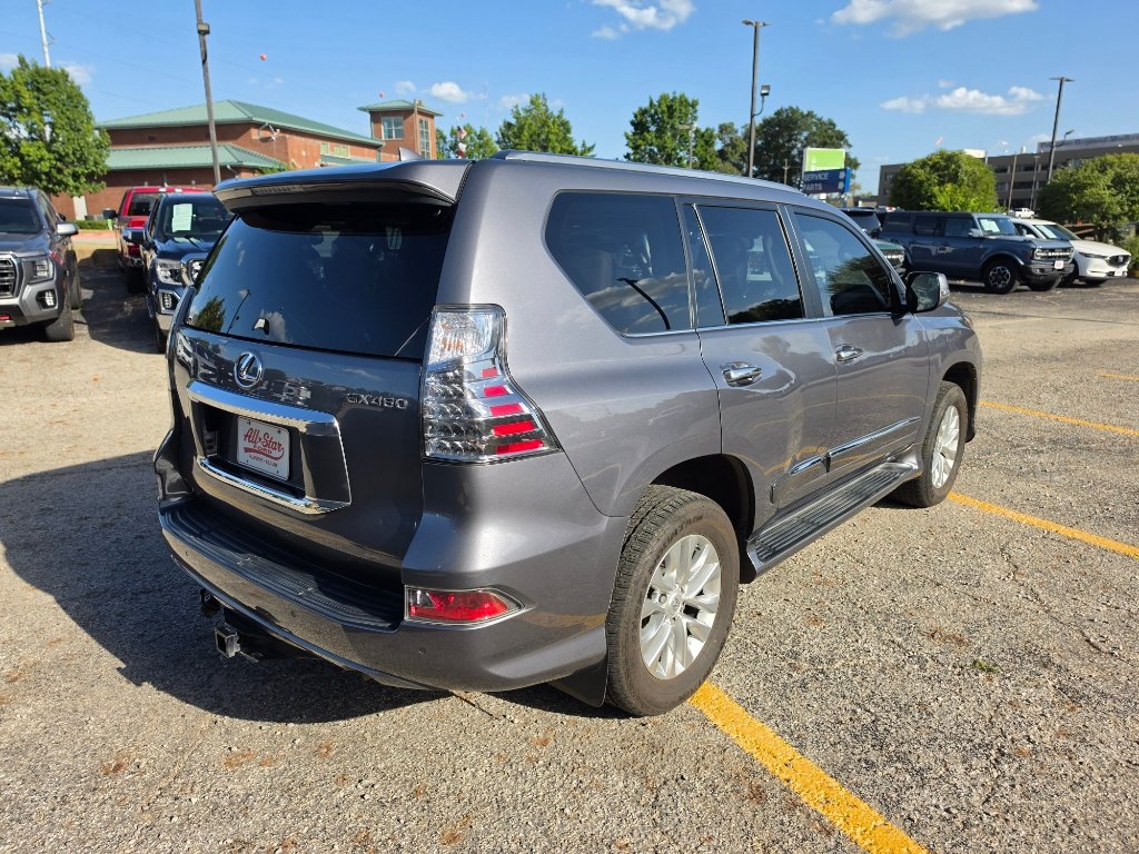 Used 2017 Lexus GX 460 Premium w/ Premium Package AWD/4WD image 5
