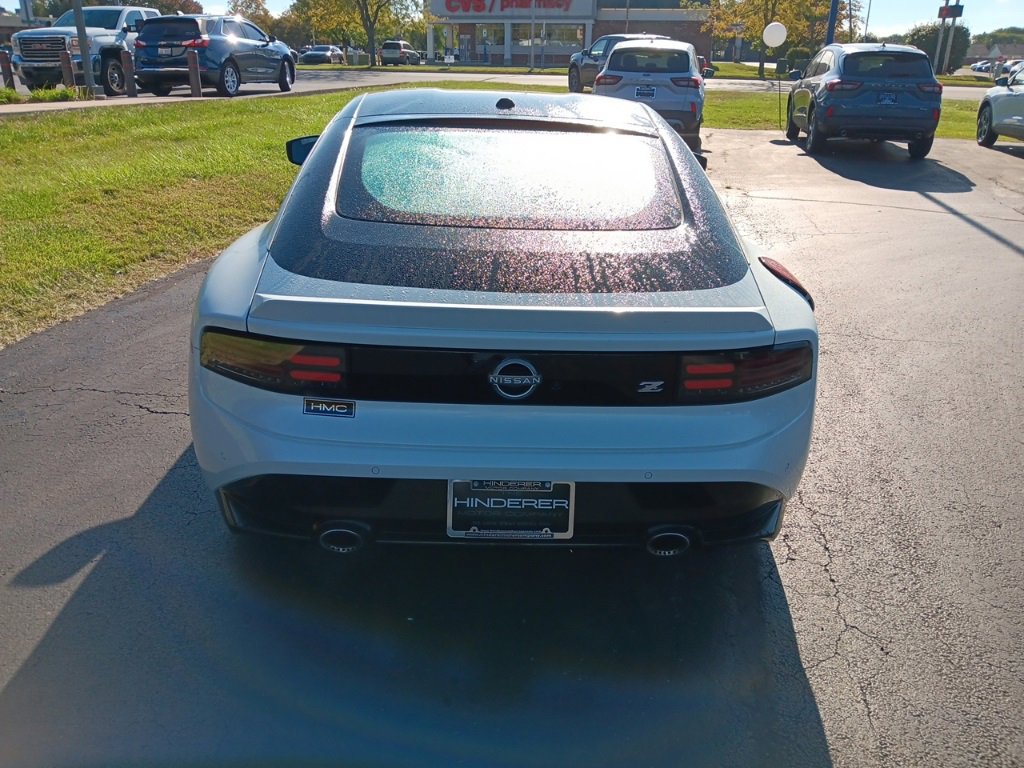 Used 2024 Nissan Z Performance w/ Floor Mat Package image 4