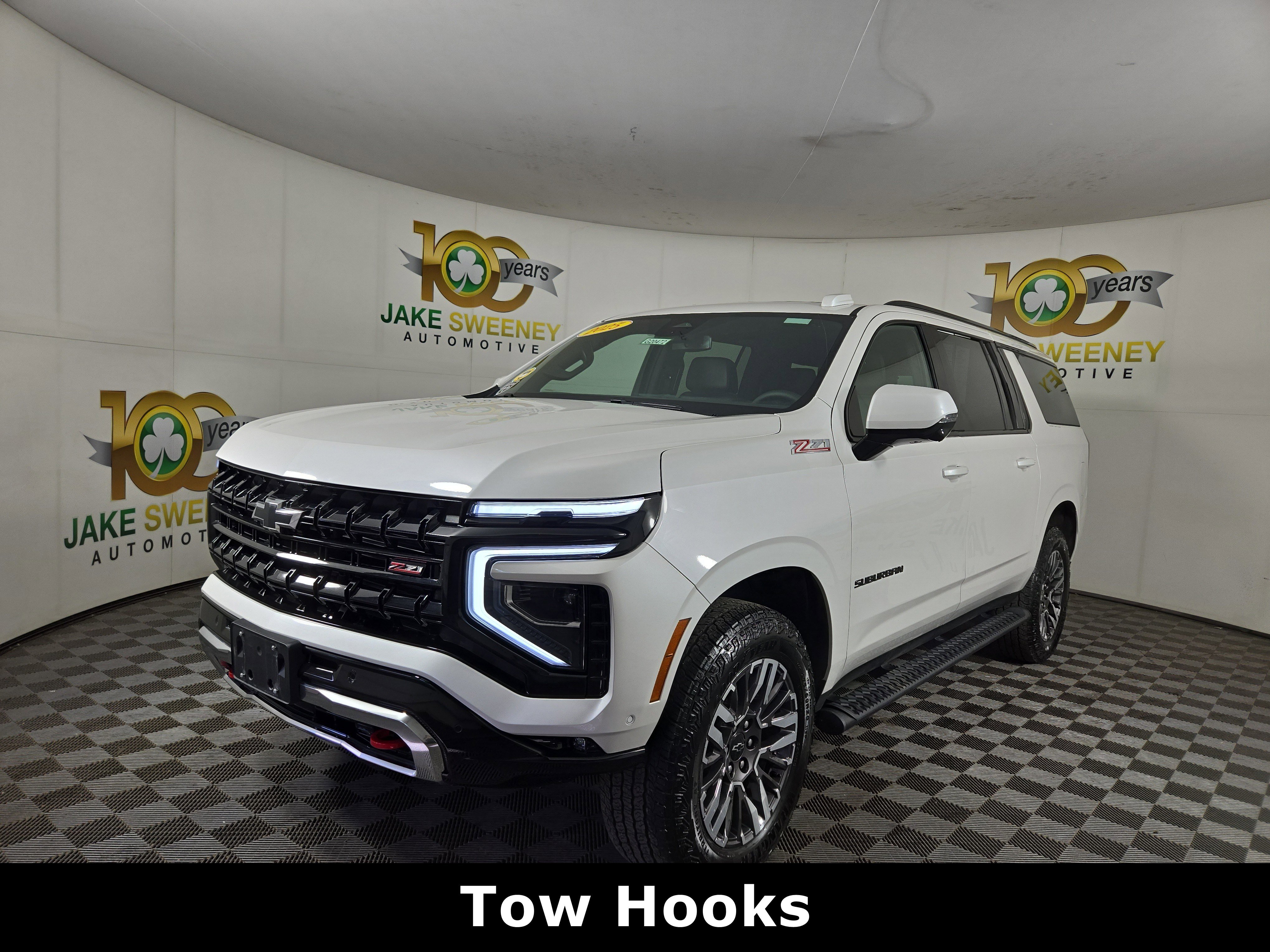 Certified 2025 Chevrolet Suburban Z71 w/ Comfort Package AWD/4WD image 3