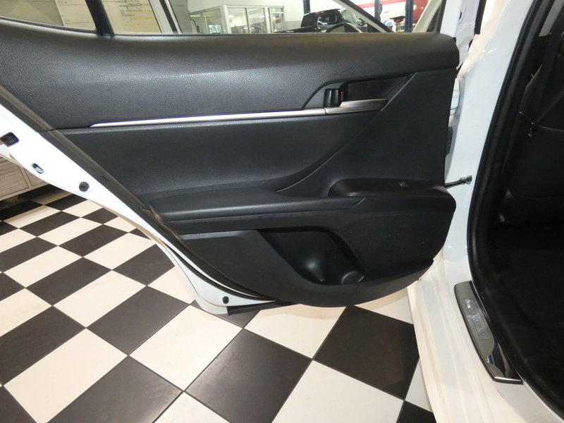 Used 2023 Toyota Camry SE image 21