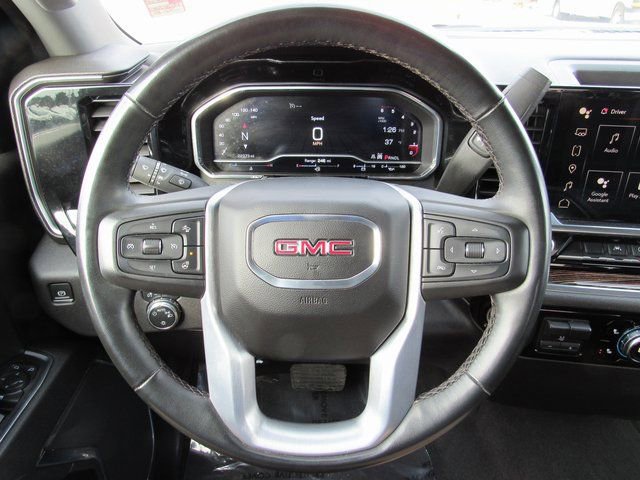 Used 2023 GMC Sierra 1500 SLE image 16