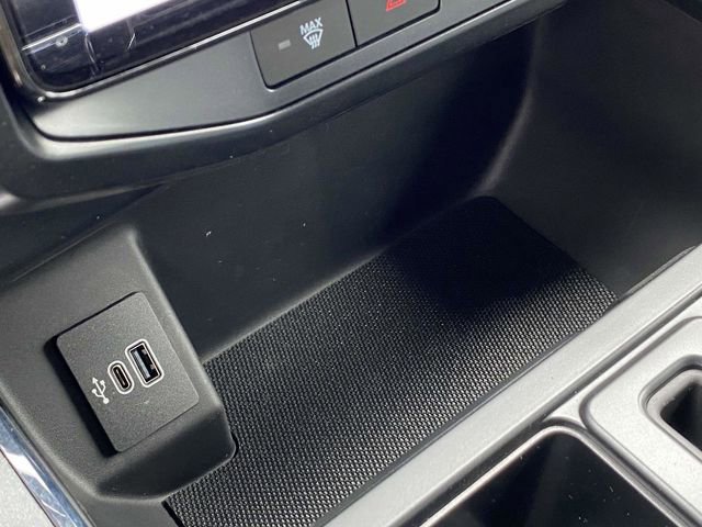 New 2025 Ford F150 Lightning Flash image 19
