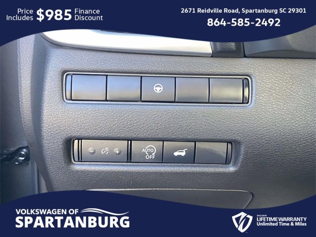 Used 2024 Nissan Rogue SL image 30