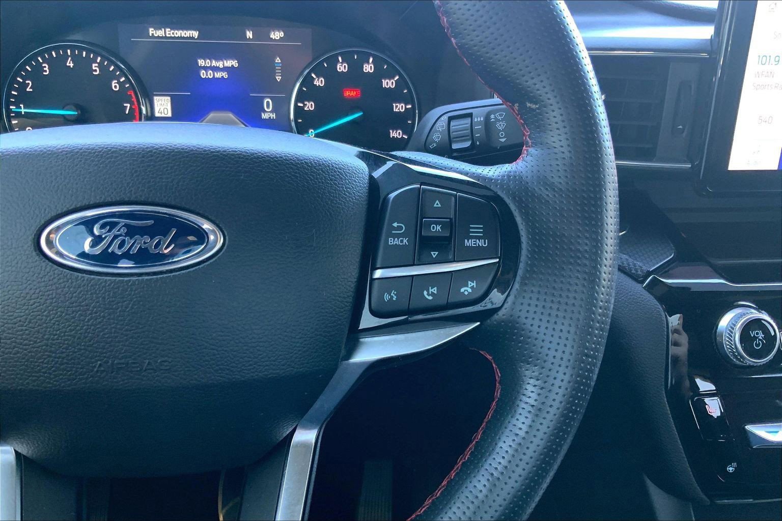Used 2022 Ford Explorer ST-Line image 25