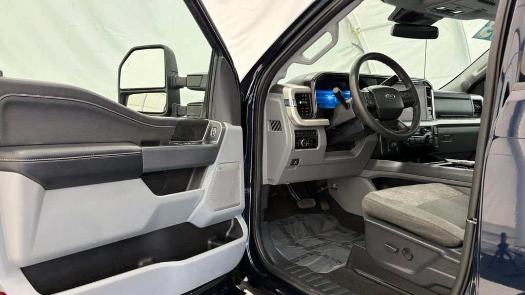 Certified 2023 Ford F350 XLT w/ Tremor Off-Road Package AWD/4WD image 37
