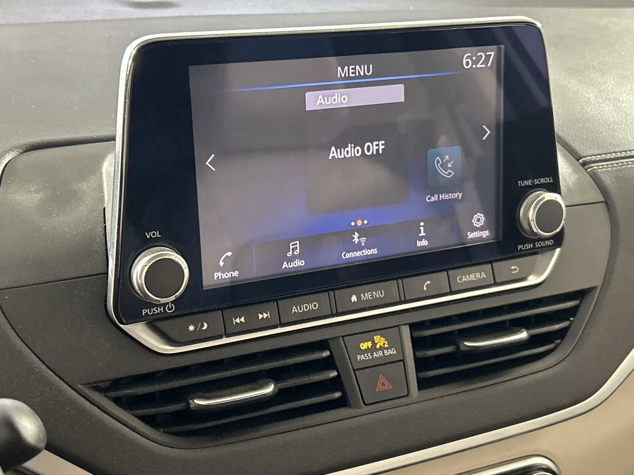 Used 2020 Nissan Altima 2.5 SV FWD image 17