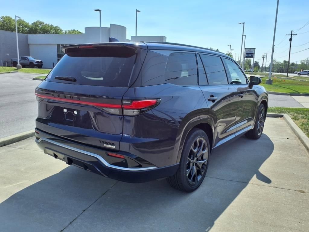 New 2025 Lexus TX 500h AWD image 4