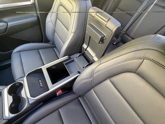 New 2027 GMC Terrain Elevation w/ Elevation Premium Package AWD/4WD image 30