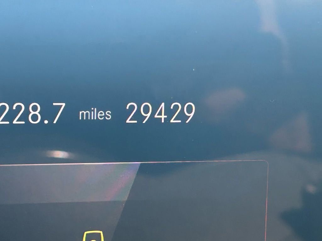 Used 2023 Mercedes-Benz CLA 250 image 27