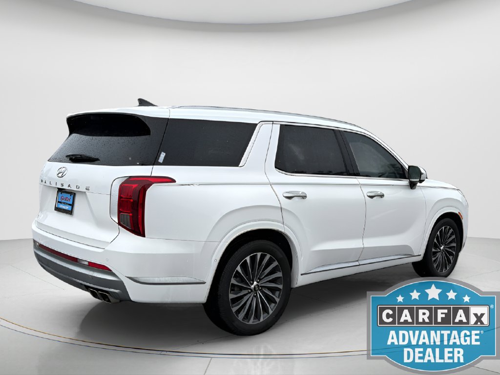 Used 2023 Hyundai Palisade Calligraphy FWD image 5